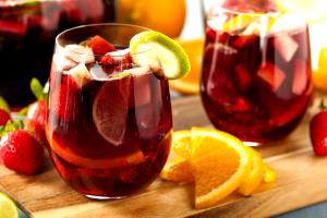 Quantas calorias em 1 Bebida Sangria?