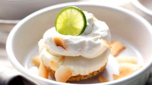 Quantas calorias em 1 colher de sopa (15 g) Creme Paleo Macadâmia + Coco?