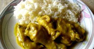 Quantas calorias em 1 Colher De Sopa Caril em Pó?