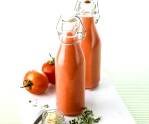 Quantas calorias em 1 Dose Gaspacho De Tomate E Melancia?