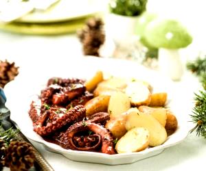 Quantas calorias em 1 Dose Polvo Guisado?