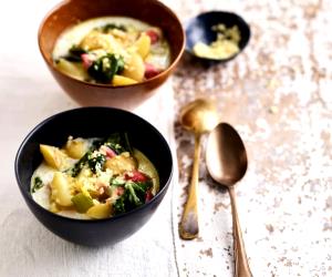 Quantas calorias em 1 Dose Sopa Com Salsicha E Couve?