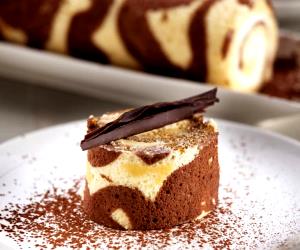 Quantas calorias em 1 Dose Torta Marmoreada De Tiramisu?