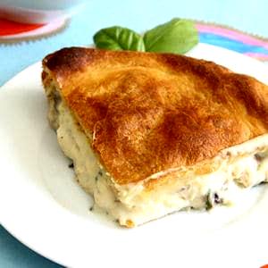 Quantas calorias em 1 fatia (125 g) Torta de Frango com Catupiry?