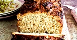 Quantas calorias em 1 fatia (60 g) Bolo de Banana com Nozes?