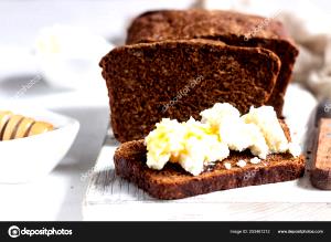 Quantas calorias em 1 Fatia, Tamanho Lanche Pão de Centeio?