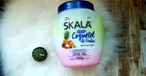 Quantas calorias em 1 Oz Coquetel ou Mistura de Frutas?