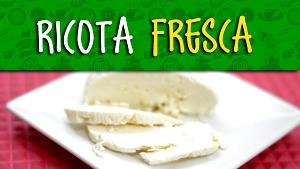 Quantas calorias em 1 Oz Queijo Ricota (com Leite Desnatado)?