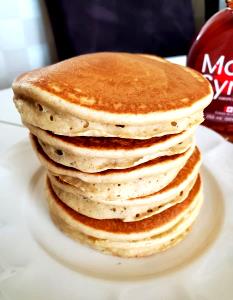 Quantas calorias em 1 Panqueca (2,5 Cm De Diâmetro) Panquecas de Trigo Integral?