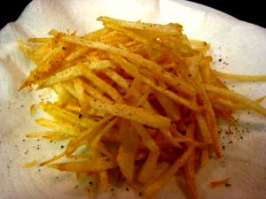 Quantas calorias em 1 Pedaço Batatas Fritas com Gordura Reduzida?