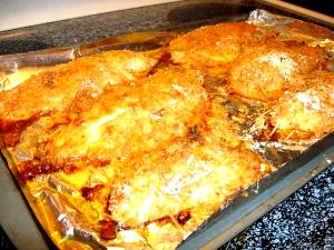 Quantas calorias em 1 Pequeno (Produto Após Cozinhado, Espinhas Removidas) Peixe-Gato no Forno ou Grelhado?