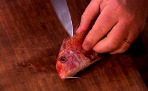 Quantas calorias em 1 Polegada Cúbica, Com Espinhas, Cozido (Produto Após Espinhas Removidas) Peixe-Gato?