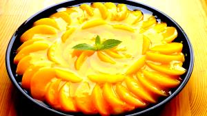 Quantas calorias em 1 Polegada Cúbica Torta de Pêssego?