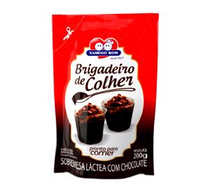 Quantas calorias em 1 porção (20 g) Brigadeirão de Colher?