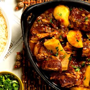 Quantas calorias em 1 Porção (250 G) Vaca Atolada?