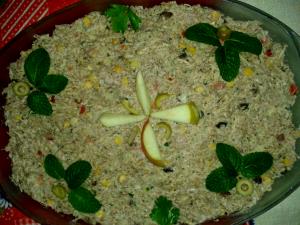 Quantas calorias em 1 porção (50 g) Salada Marroquina?