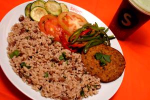 Quantas calorias em 1 porção Arroz Seletti?