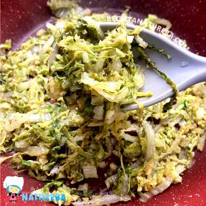 Quantas calorias em 1 Porção Acelga refogada sem sal?