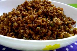 Quantas calorias em 1 Porção Carne de soja?