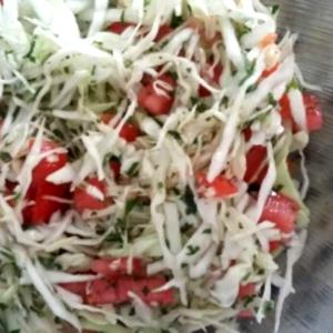 Quantas calorias em 1 Porção Repolho cru?