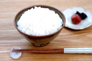 Quantas calorias em 1 Porçoes Arroz Japonês Para Sushi?