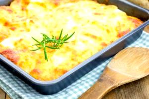 Quantas calorias em 1 Porçoes Batatas Em Camadas?