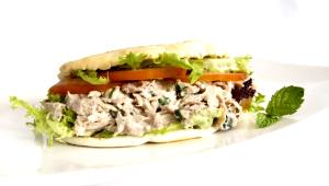 Quantas calorias em 1 Porçoes Beirute De Atum İntegral?
