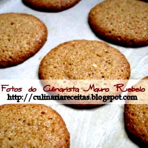 Quantas calorias em 1 Porçoes Biscoito De Amaranto?