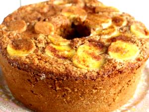 Quantas calorias em 1 Porçoes Bolo De Banana Alternativo?