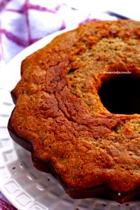 Quantas calorias em 1 Porçoes Bolo De Banana E Mel Saudável?