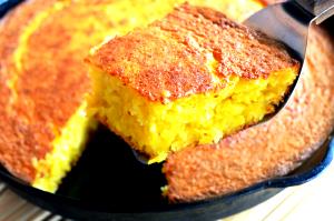 Quantas calorias em 1 Porçoes Bolo De Milho Sem Trigo?