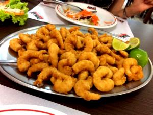 Quantas calorias em 1 Porçoes Camarão Baleinha?