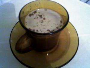 Quantas calorias em 1 Porçoes Cappuccino Caseiro?