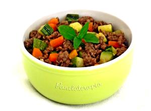 Quantas calorias em 1 Porçoes Carne Moída Com Verduras?
