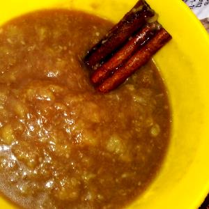 Quantas calorias em 1 Porçoes Doce Banana Com Adoçante?