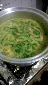 Quantas calorias em 1 Porçoes Falso Caldo Verde?