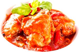 Quantas calorias em 1 Porçoes Frango Ao Molho Pomarola?