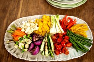 Quantas calorias em 1 Porçoes Legumes Grelhados?