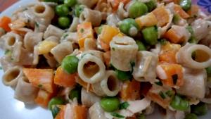 Quantas calorias em 1 Porçoes Macarrão İntegral À Moda Parisiense?