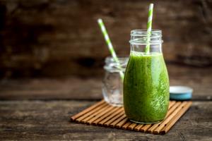 Quantas calorias em 1 Porçoes Milk Shake Detox De Kiwi - Para Reduzir Celulite E Estrias?