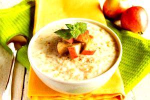 Quantas calorias em 1 Porçoes Mingau De Aveia Com Maçã?