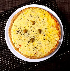 Quantas calorias em 1 Porçoes Minha Pizza İntegral De Muçarela?