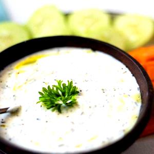 Quantas calorias em 1 Porçoes Molho De İogurte Com Hrtelã?