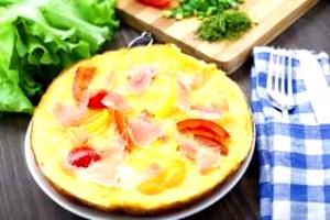 Quantas calorias em 1 Porçoes Omelete Com Peito De Peru E Queijo?