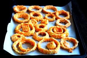 Quantas calorias em 1 Porçoes Onion Rings Assada?