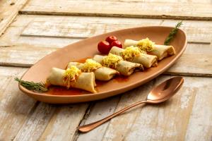 Quantas calorias em 1 Porçoes Panqueca Nutritiva De Carne?