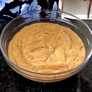 Quantas calorias em 1 Porçoes Pate De Salsicha?