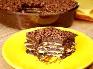 Quantas calorias em 1 Porçoes Pave Simples De Chocolate?