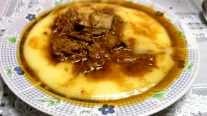 Quantas calorias em 1 Porçoes Polenta De Panela De Pressão?