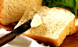 Quantas calorias em 1 Porçoes Pão De Ervas?